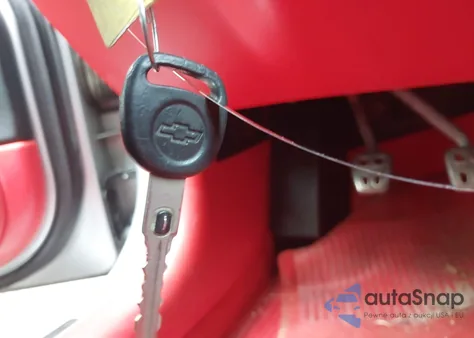 2000 Chevrolet Corvette z USA, uszkodzony, nr VIN 1G1YY32G4Y5111973